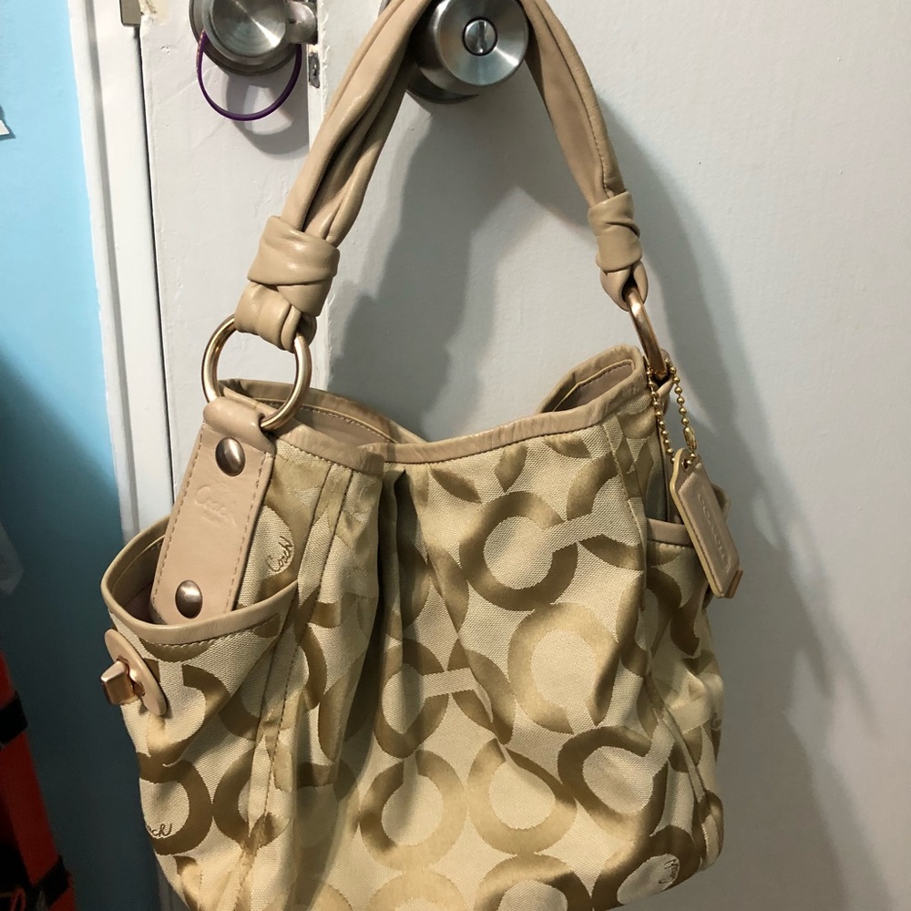 Coach bag great condition - Picture 2 of 10